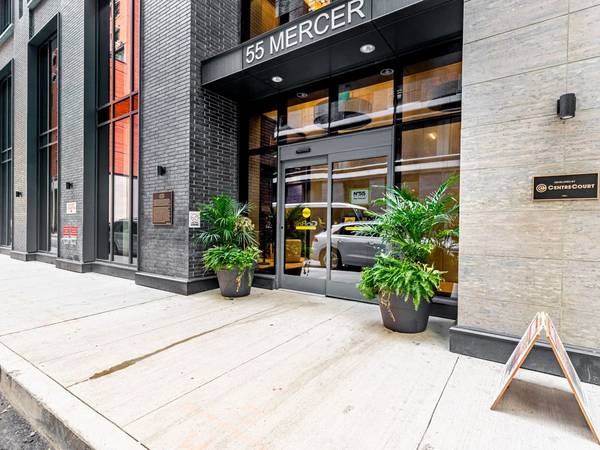 55 Mercer ST #2709, Toronto C01, ON M5V 0W4