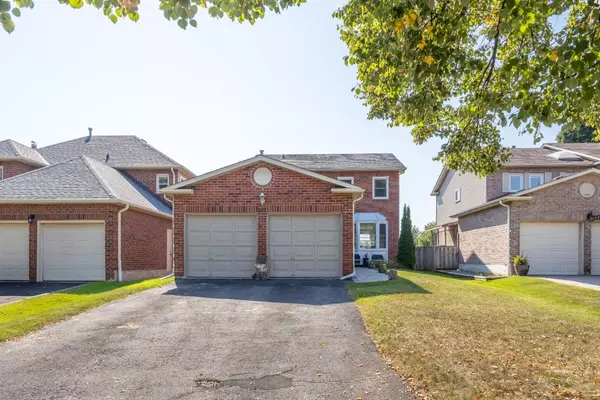 Pickering, ON L1X 1A7,1168 Pebblestone CRES