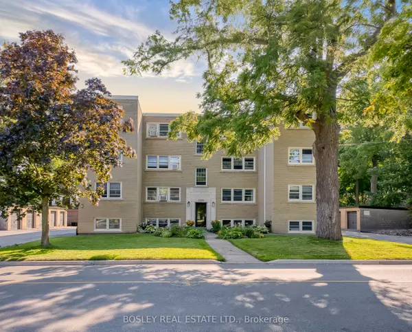 Oakville, ON L6J 3L4,288 Reynolds ST #16