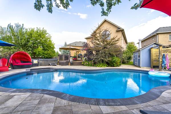 Oakville, ON L6L 6X2,3410 Robin Hill CIR