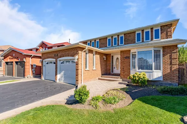 Mississauga, ON L5V 1C9,936 Summerbreeze CT