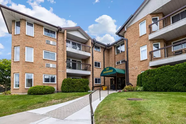 54 Tripp BLVD #208, Quinte West, ON K8V 5V1