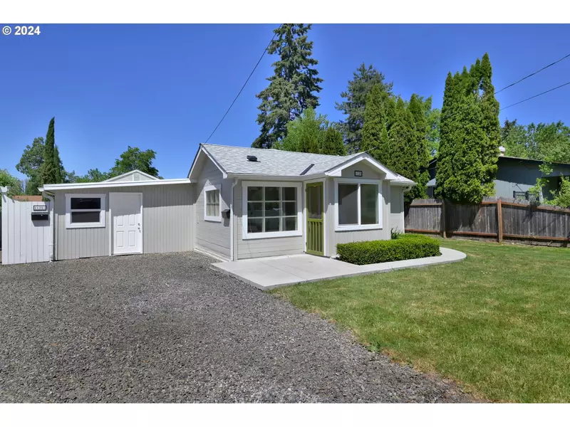 1125 W 27th AVE, Eugene, OR 97405