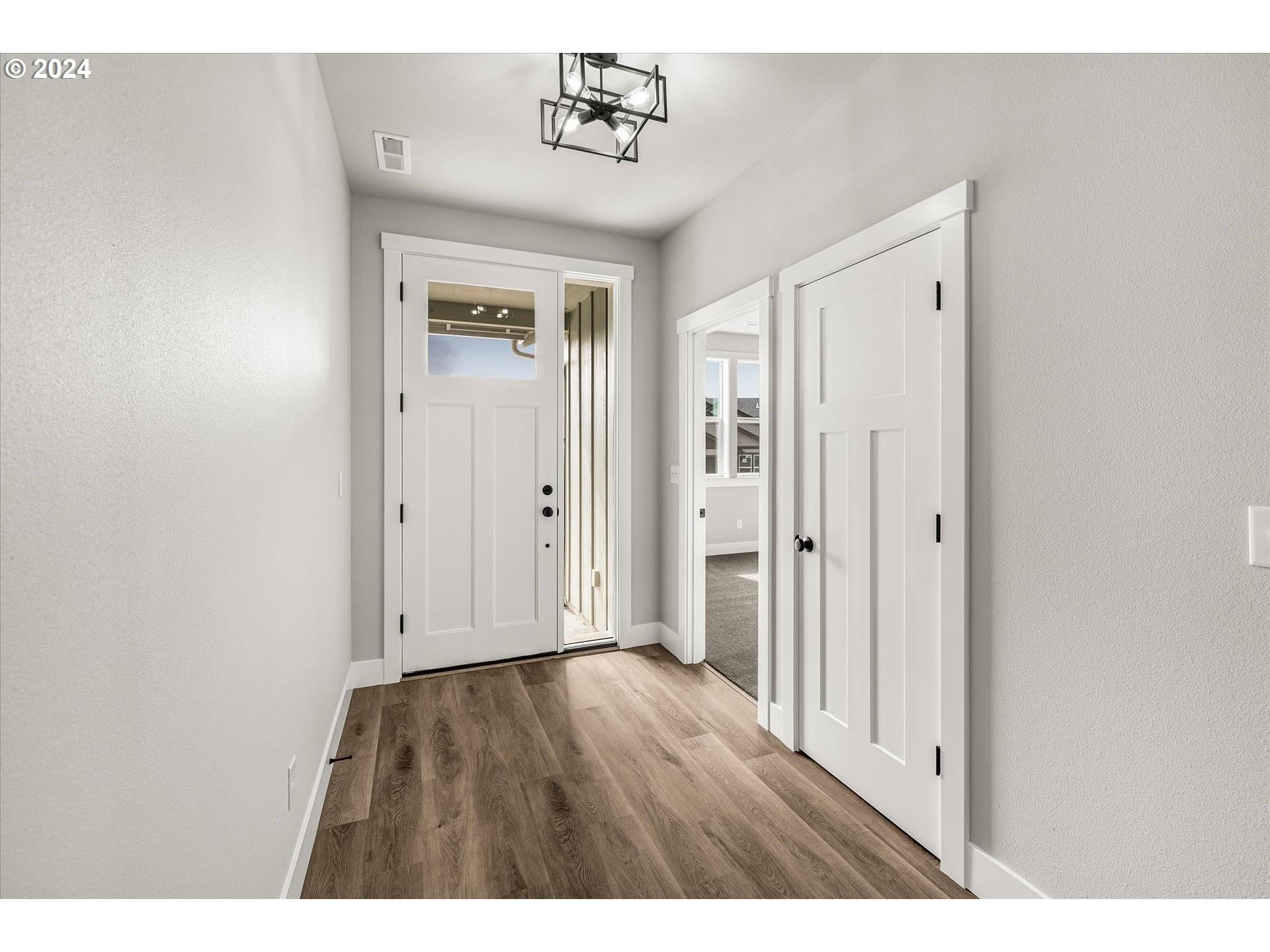 Vancouver, WA 98665,7206 NE 27TH CT