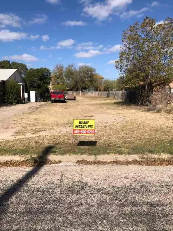 1306 Spaulding St, San Angelo, TX 76903