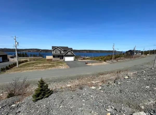 8 Eagle Drive, Holyrood, NL A0A 2R0