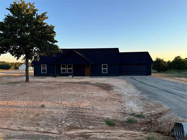 1020 Hereford Drive, Springtown, TX 76082