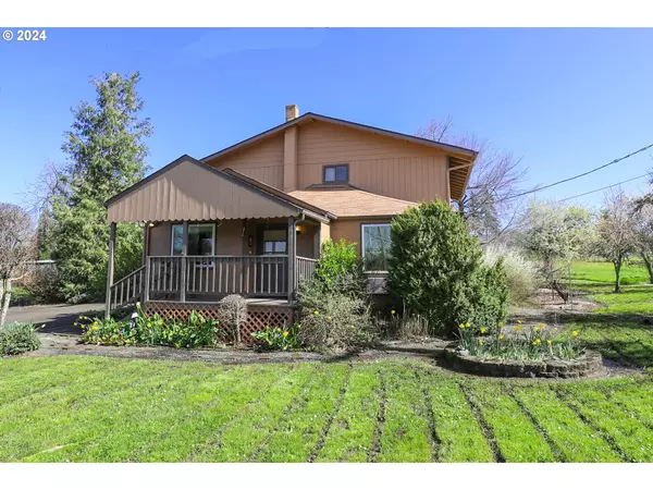 Roseburg, OR 97471,3663 GARDEN VALLEY RD