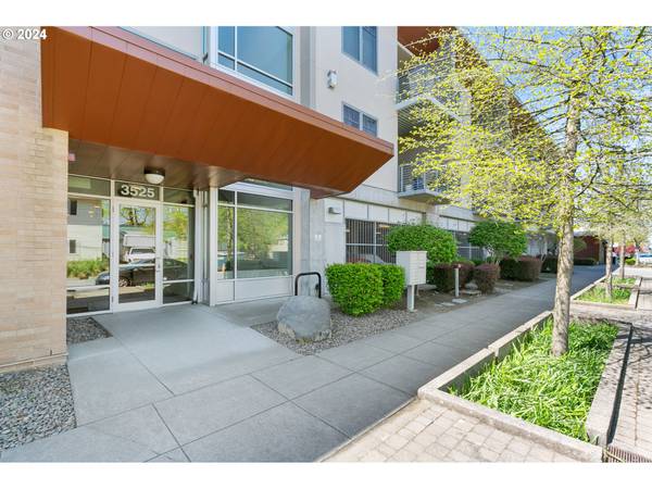 3525 NE 50TH AVE #310, Portland, OR 97213