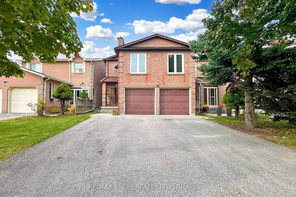 16 Whiteleaf CRES, Toronto E07, ON M1V 3G2