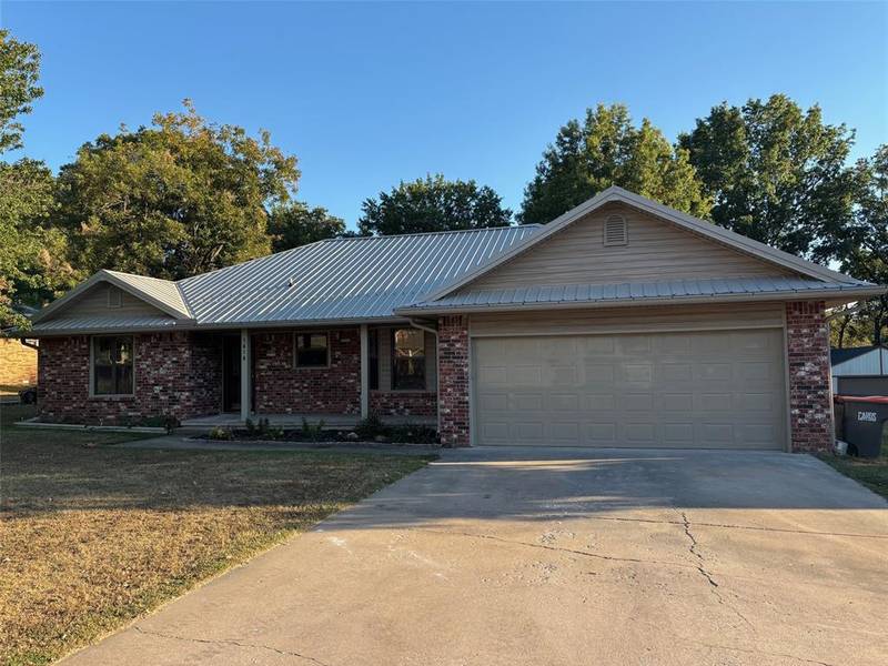 1416 Orchard Drive, Grove, OK 74344