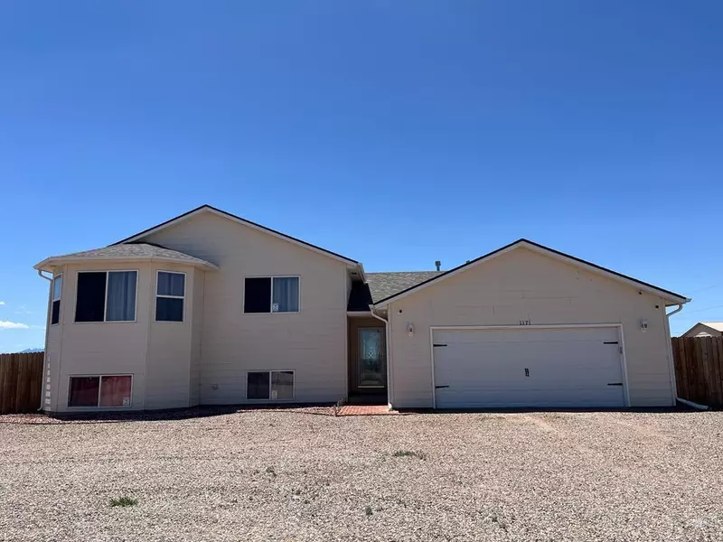 1171 E Tidy Dr, Pueblo West, CO 81007