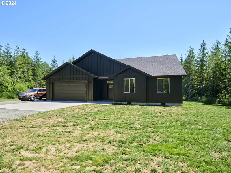 227 FIR RD, Ariel, WA 98603