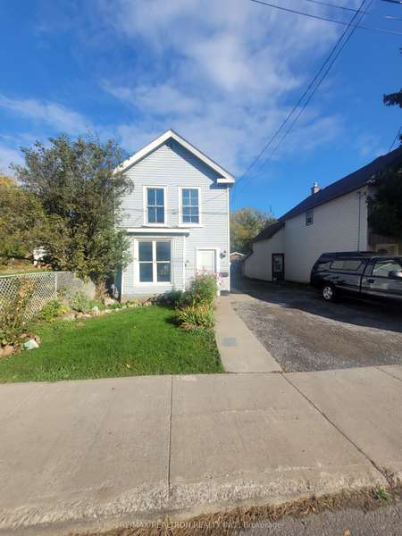 131 James ST, Kingston, ON K7K 1Z5