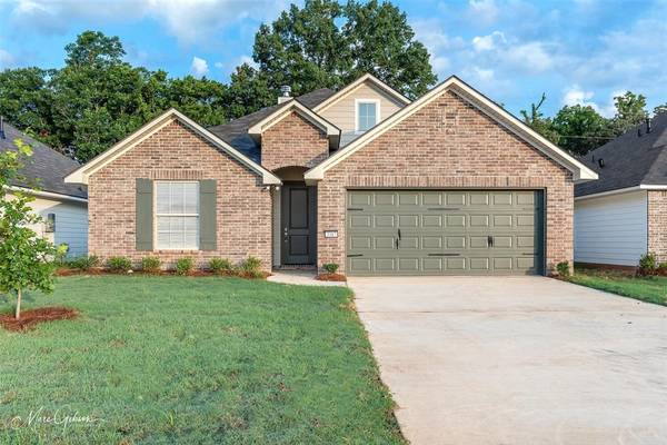 3367 Grand Lake Drive, Bossier City, LA 71111