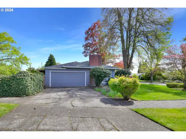 Eugene, OR 97401,321 DARTMOOR DR