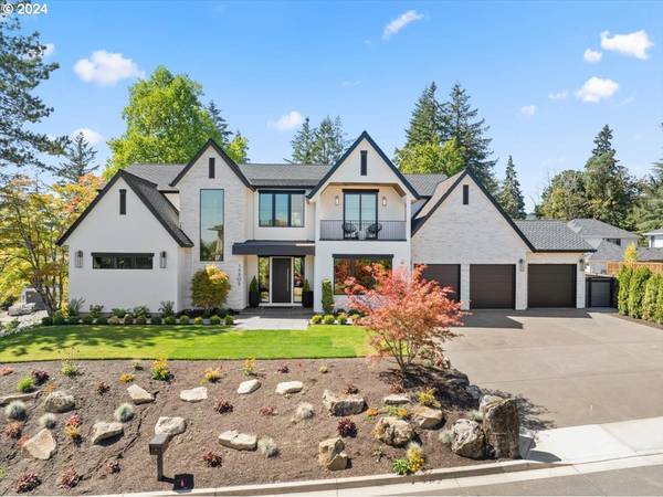 Lake Oswego, OR 97034,13305 AMBER PL