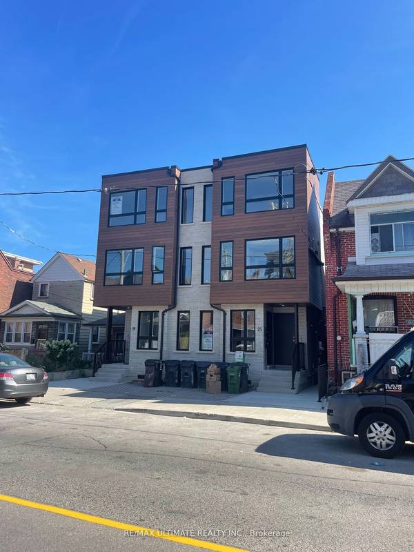 19 Lappin AVE #Apt 2, Toronto W02, ON M6H 1Y3