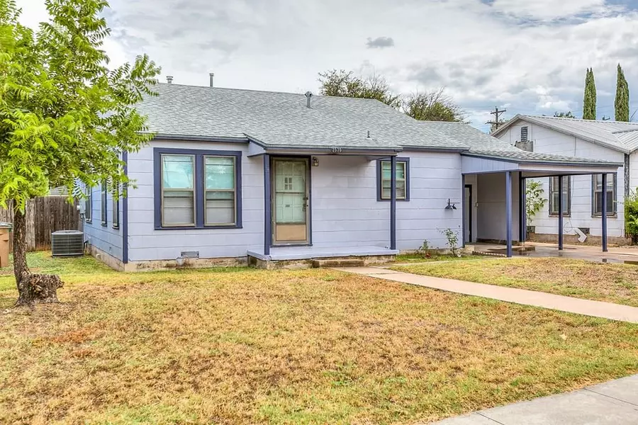 2535 Chestnut St, San Angelo, TX 76904