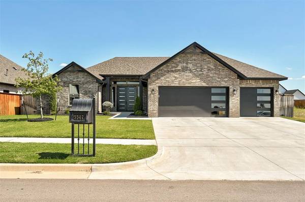 5507 Windstone Lane, Norman, OK 73072