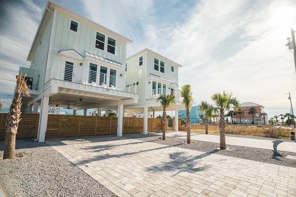 115 42nd St  # 1, Mexico Beach, FL 32456