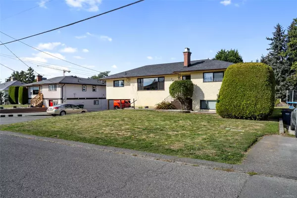 Saanich, BC V8P 3C8,1690 Garnet Rd