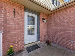 Bradford West Gwillimbury, ON L3Z 2J4,25 Hudson CRES