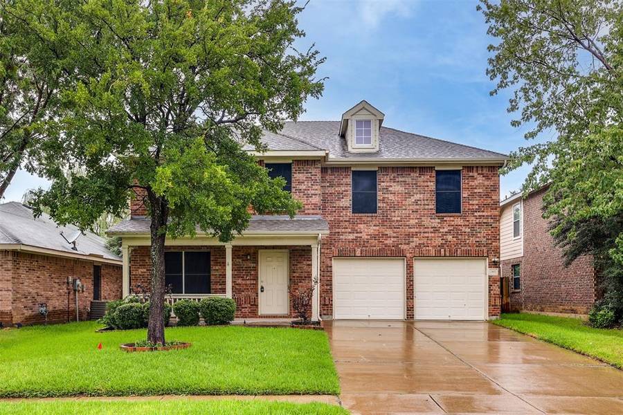 2852 Westover Drive, Grand Prairie, TX 75052