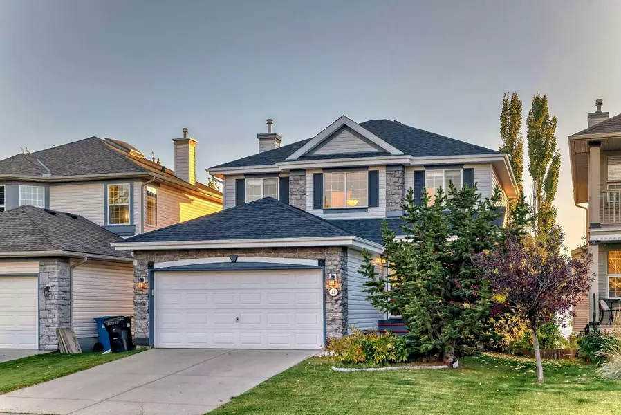 32 Rocky Ridge Close Northwest, Calgary, AB T3G 4W9