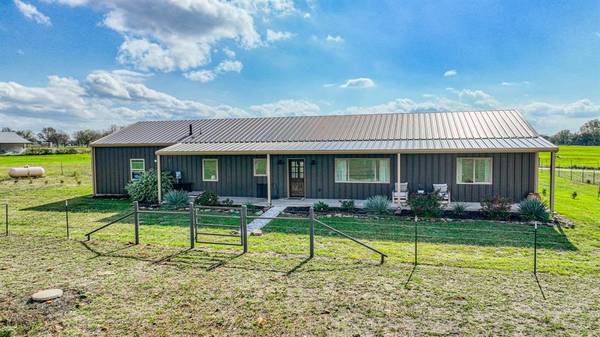 2266 Millsap Highway, Mineral Wells, TX 76067