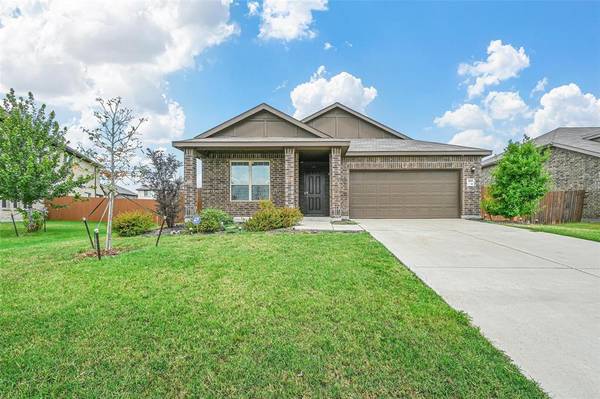 3819 Elkhorn Lane, Forney, TX 75126