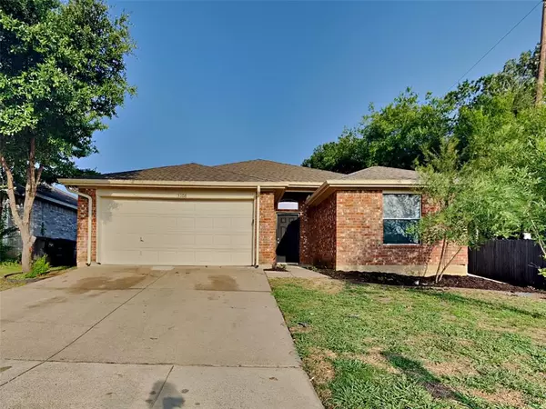 3108 Sirron Street, Fort Worth, TX 76105