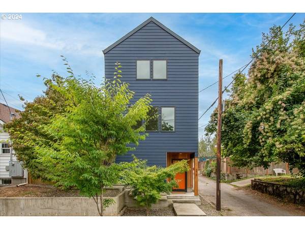 216 N Failing ST, Portland, OR 97227