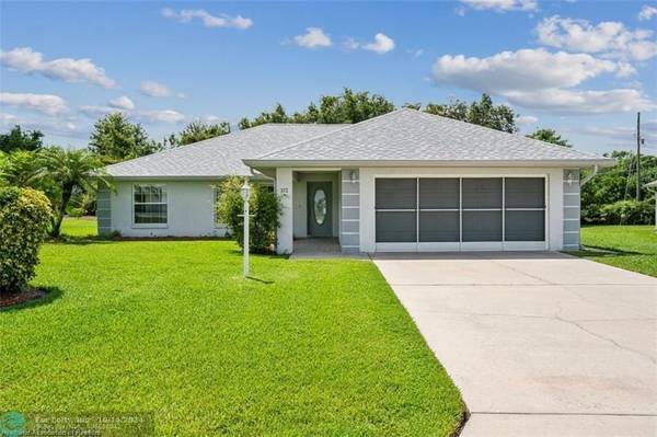 Lake Placid, FL 33852,112 Rosewood Dr