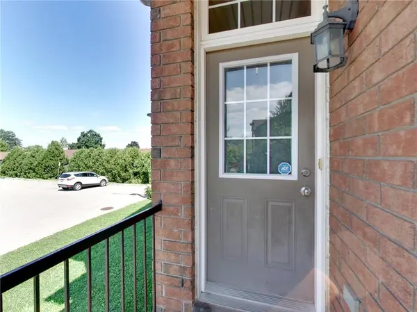 Stoney Creek, ON L8G 3X2,151 GREEN Road #23