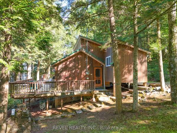 1077 Rignalls RD E, Bracebridge, ON P1L 1X1