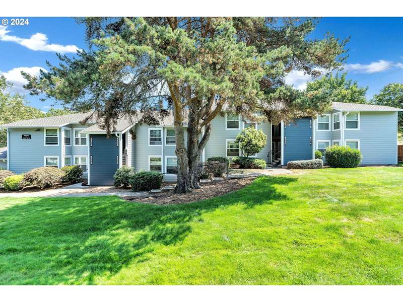 8316 SW MOHAWK ST, Tualatin, OR 97062