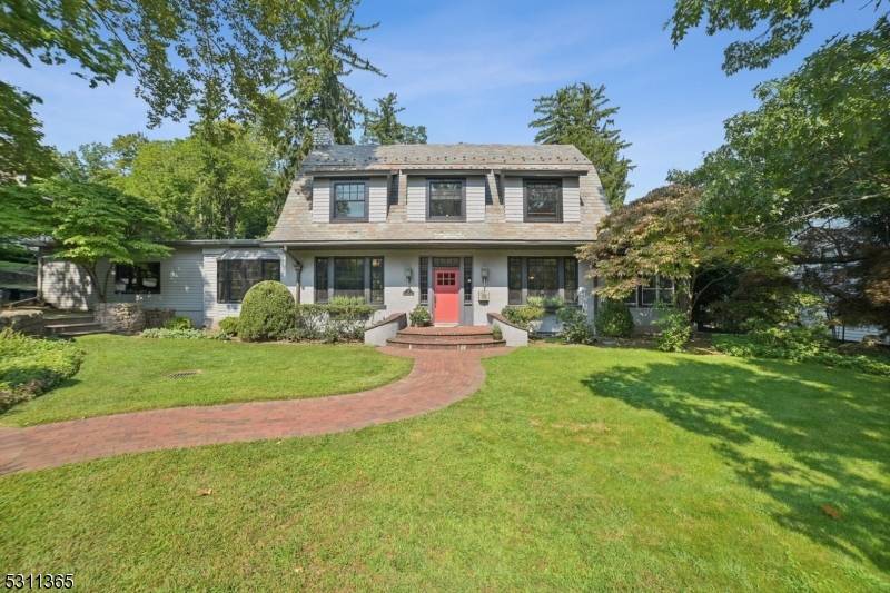 3 Honeysuckle Ave, West Orange Twp., NJ 07052