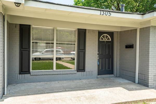 Garland, TX 75040,1305 Bandera Lane