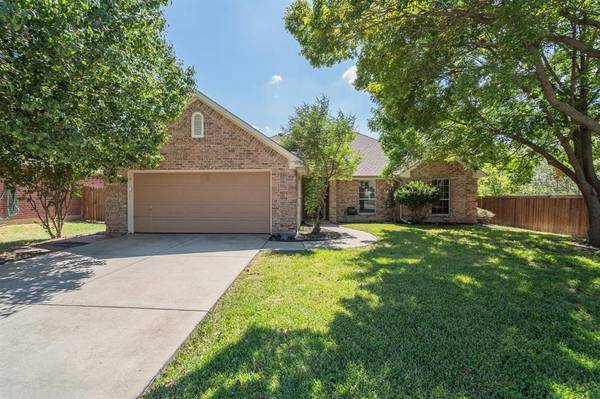 1001 Porter Place, Sanger, TX 76266