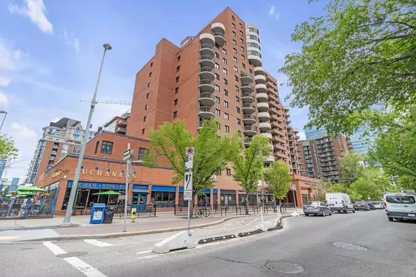 738 3 AVE Southwest #912, Calgary, AB T2P 0G7