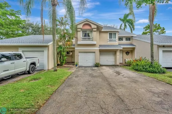 1952 Discovery Cir  #1952, Deerfield Beach, FL 33442