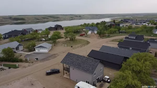 Diefenbaker Lake, SK S0L 2E0,41 Lily PLACE