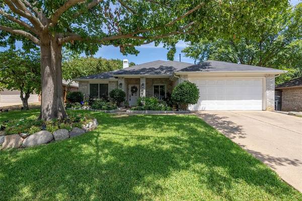 3405 Cliff Oaks Drive,  Corinth,  TX 76210