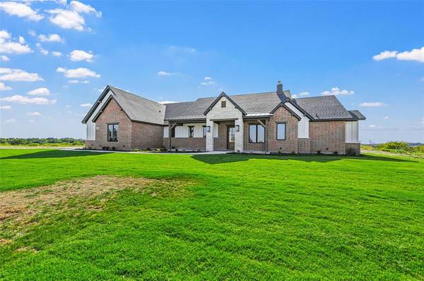 Springtown, TX 76082,455 Red Bird Drive