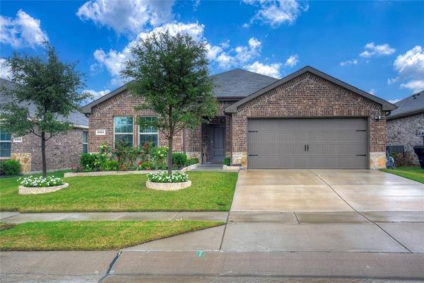 2221 Darner Drive, Fate, TX 75189