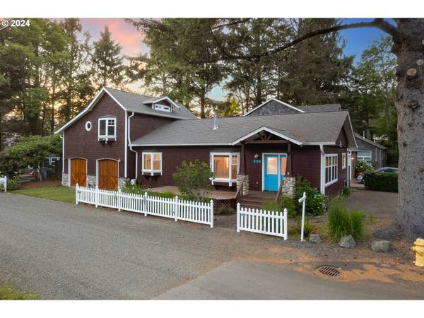 Cannon Beach, OR 97110,296 E VAN BUREN ST