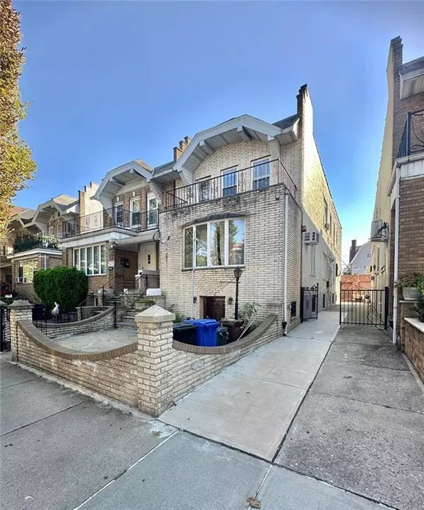 Brooklyn, NY 11228,1526 Bay Ridge Pkwy