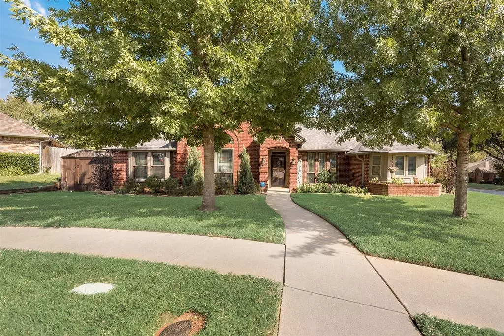 Grapevine, TX 76051,2104 N Aspenwood