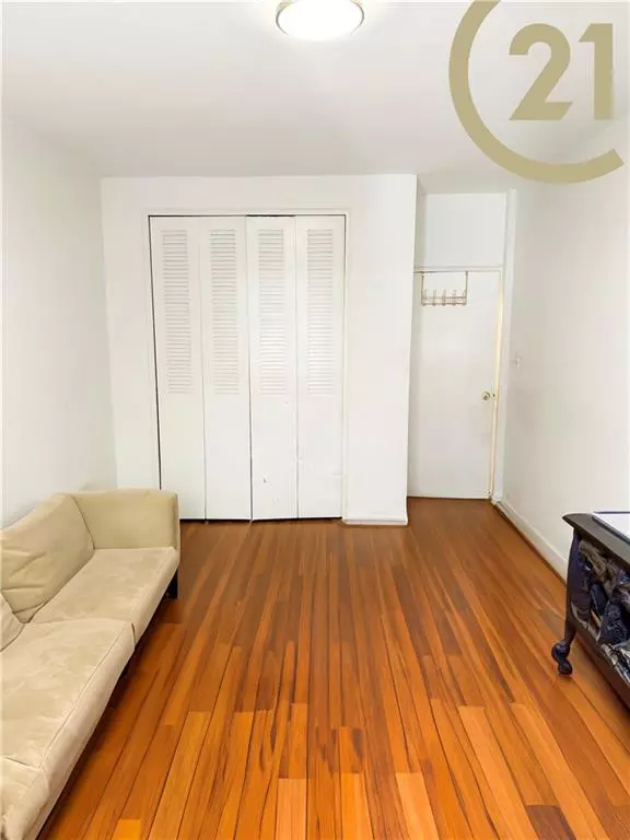 Brooklyn, NY 11230,770 Ocean Pkwy #2D